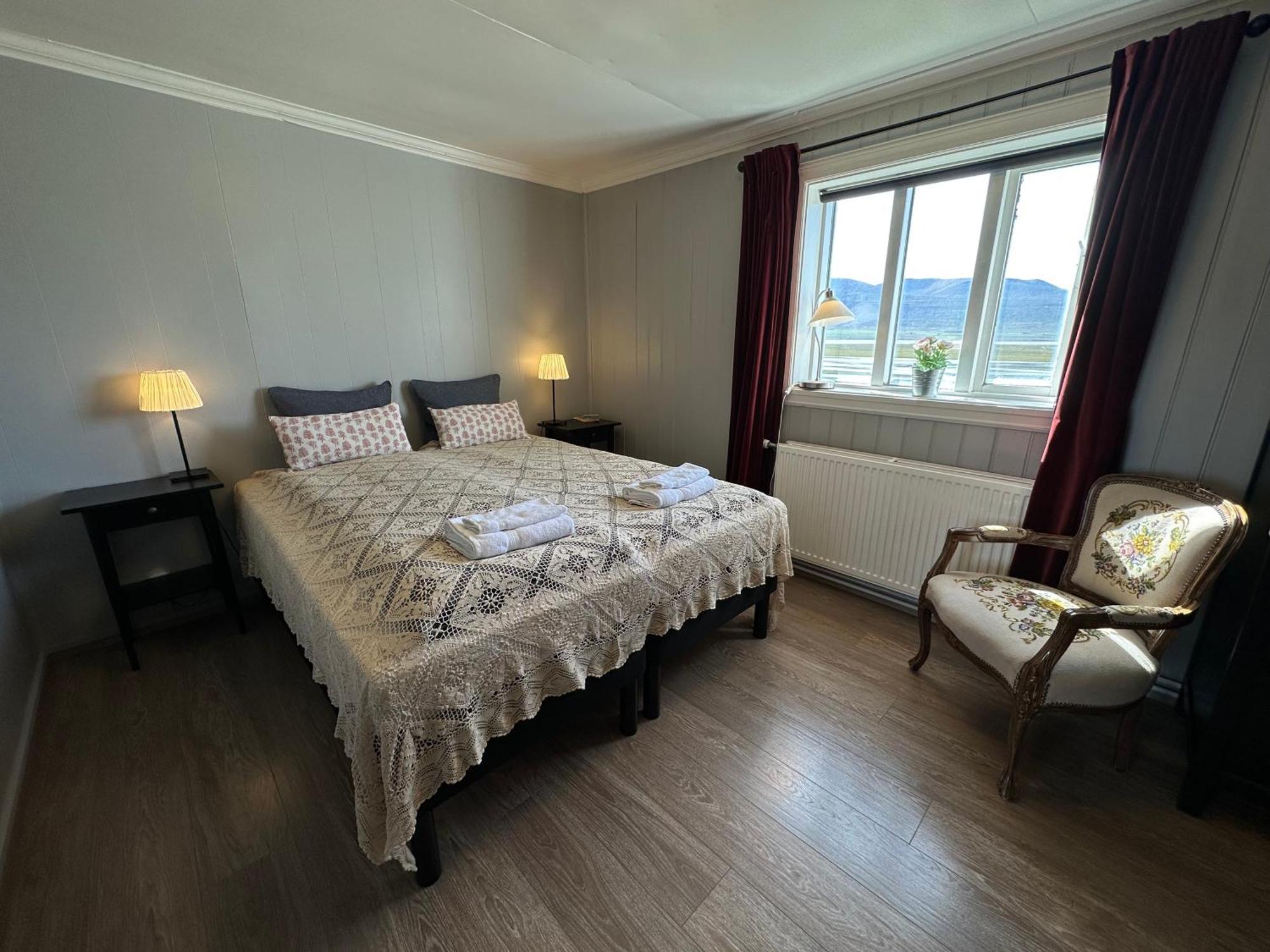 Helluland Guesthouse Saudarkrokur Eksteriør billede